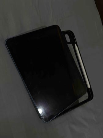 Продам Ipad как новый полностью в комплекте.