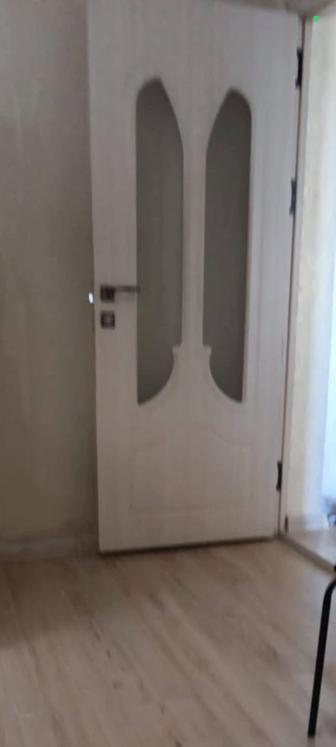 Продам бу меж ком . двери