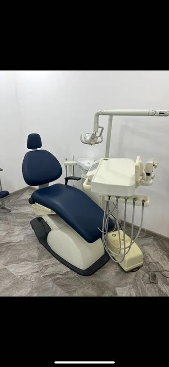 Стоматологическое кресло