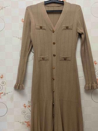 Продам платье