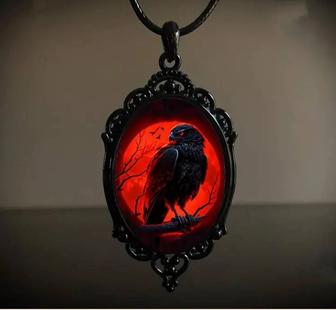 Продам винтажный готический кулон