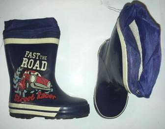 Резиновые сапожки 24 рр