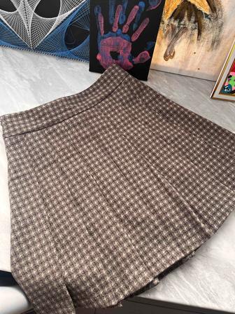 Новая шерстяная юбка-плиссе размера S