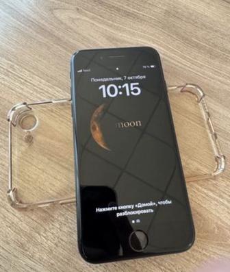 Продам Phone SE память 128гб