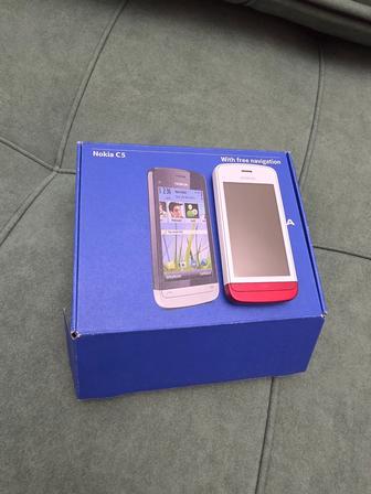Nokia C5-06 новый