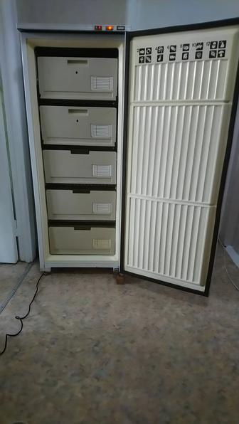 Продам морозильник Минск18 в отл.состоянии. Объем 220 дм3.