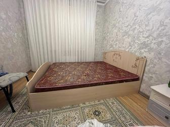 Продам двухспальную кровать