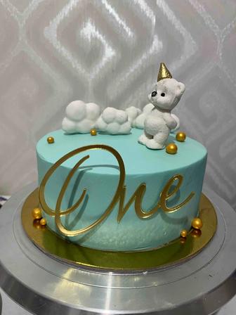 Торты, бенто и клубника в шоколаде!