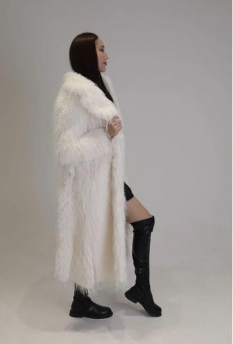 Шуба белая