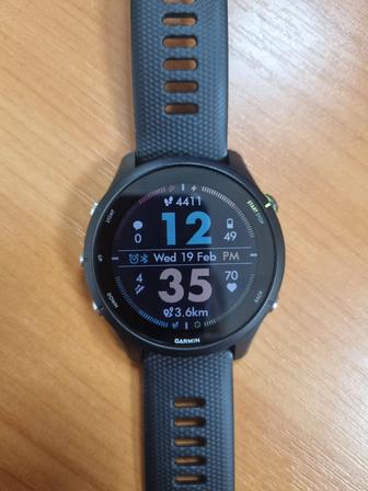 Garmin Forerunner 255 music