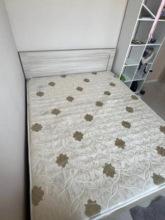 Продам кровать