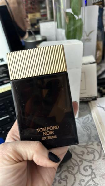 TOM FORD noir extreme 100ml