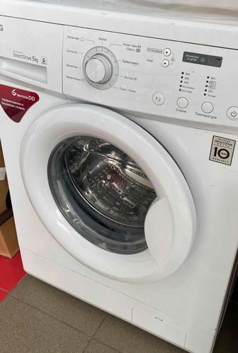 Продам стиральную машину(LG Корея)