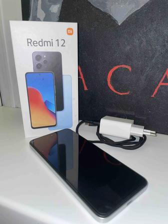 Продам телефон Redmi 12 на 128 гб