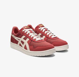 Кроссовки ASICS