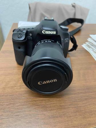 Продам фотоаппарат Canon 7D