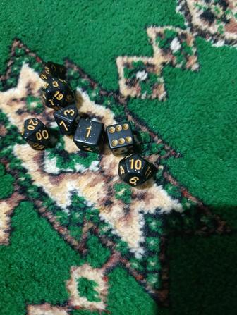 Кубики игральные 7 штук