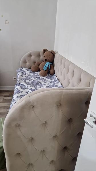 Продам Кровать