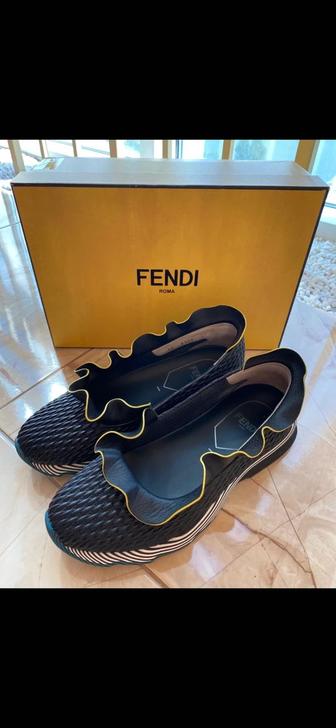 Мокасы Fendi