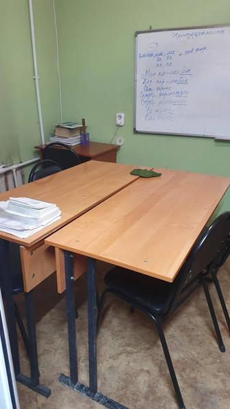 Продаю парты для учебных центров