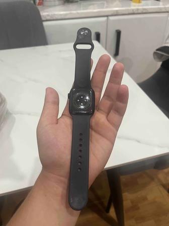 Продам часы Apple Watch 7