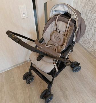 Японская коляска COMBI