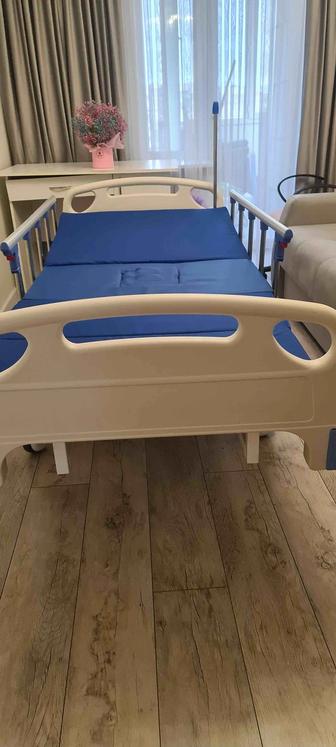 Продается ортопедическая кровать для лежачих больных