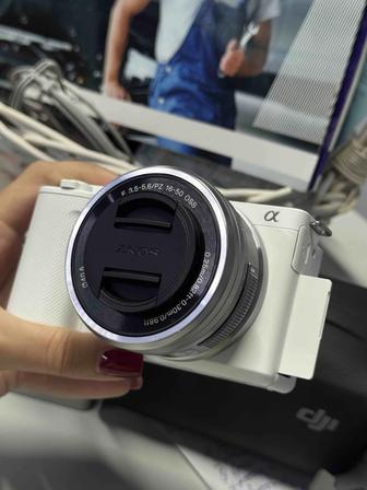 Фотоаппарат Sony zve-10