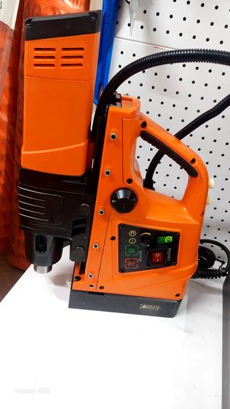 Дрель магнитный