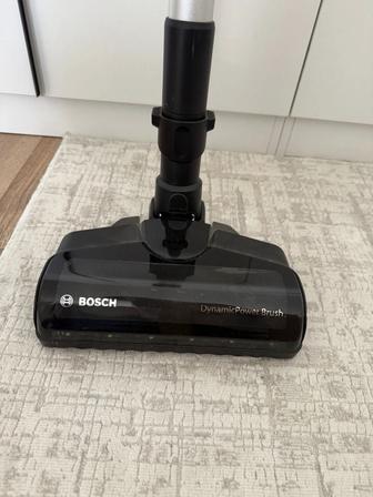 Пылесос Bosch серый