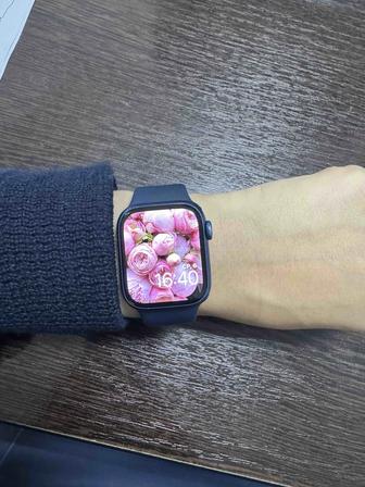 Продаю смарт часы Apple Watch Series 7