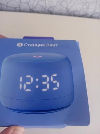 Продам колонку Алису станцию лайт 2