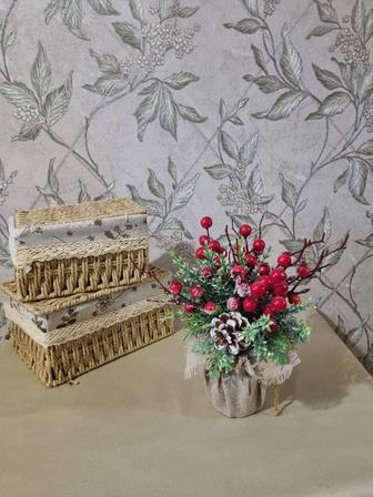 Новогодняя декоративная композиция. Праздничный декор