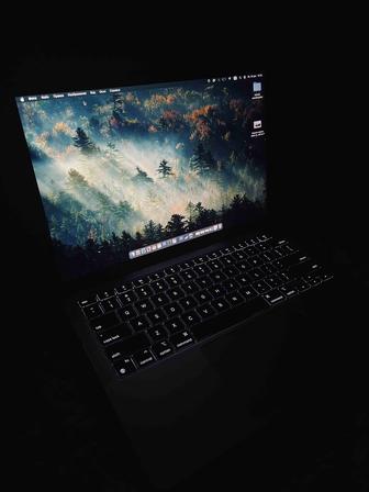 Продаю MacBook Air 13 (2020, M1)