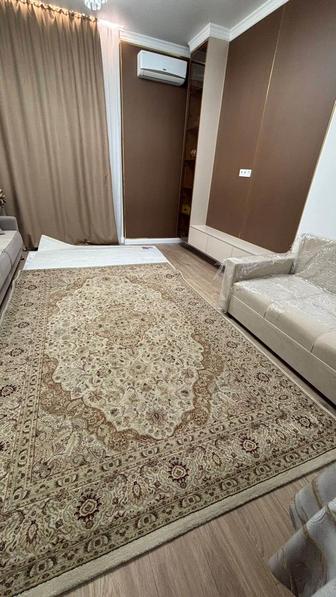 Ковер шерсть пр-во Турция размер 2х3 
Качество хорошее