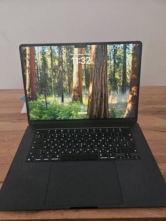 MacBook Air 15 (Apple M3, 16GB/512GB, 2024)