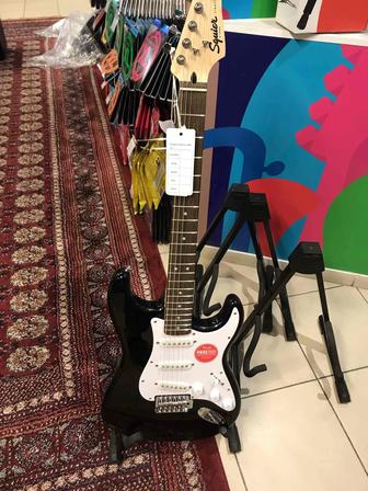 Продам электрогитару Stratocaster