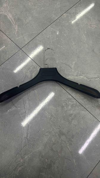 Продам вешалки