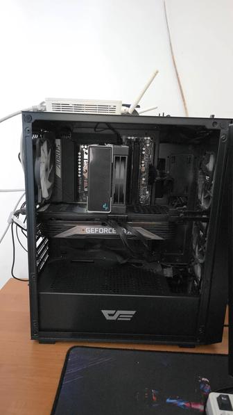 Продам системный блок с монитором