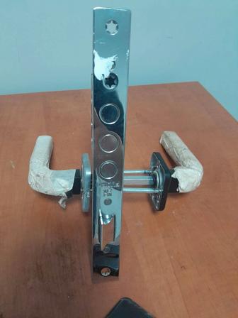 Врезной замок