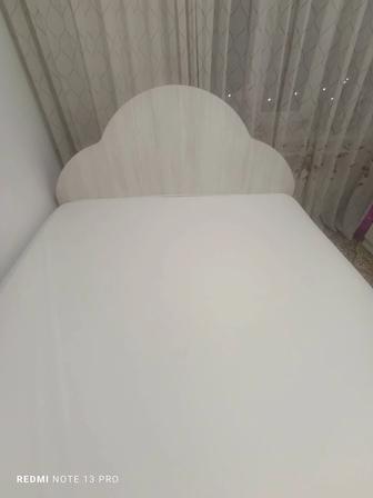 Кровать полуторка