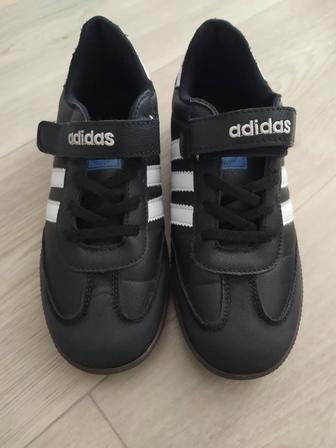 Кросовки adidas