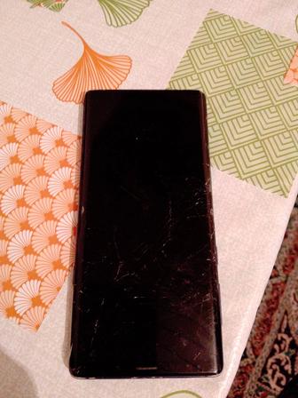 Продам телефон на запчасти