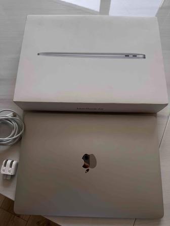 Macbook Air M1 256Gb 2020