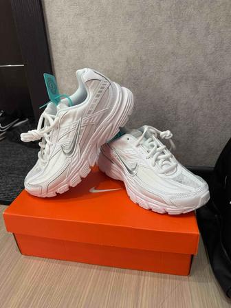 Кроссовки Nike оригинал
