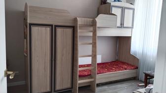Отдам даром двухъярусную кровать