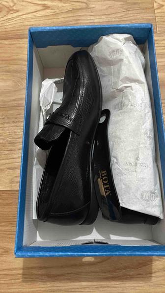 Продам мужские туфли