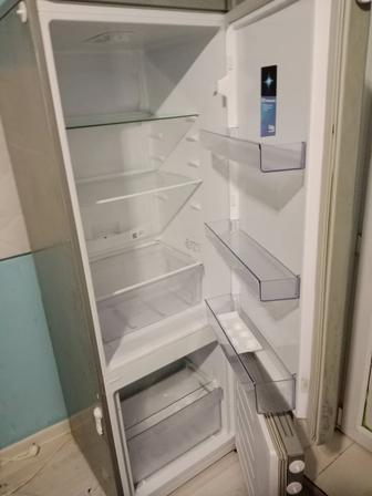 Холодильник продам