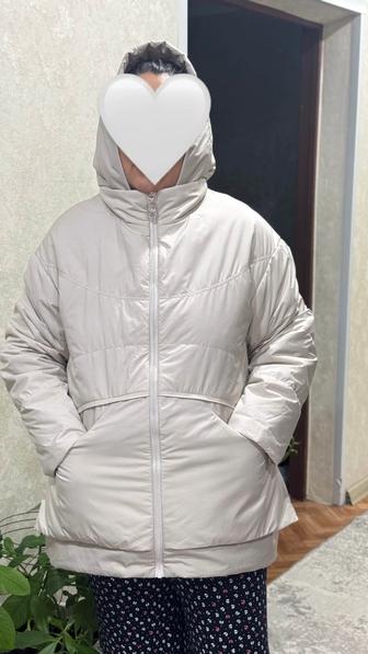 Продам демисезонную куртку