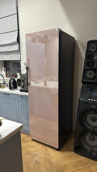 Продам холодильник Samsung
